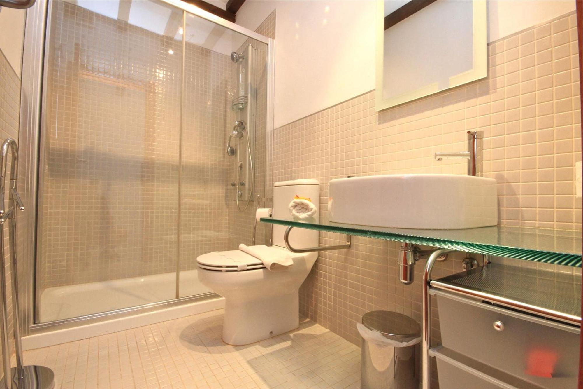 Apartamentos Inside Alhacaba Гранада Номер фото