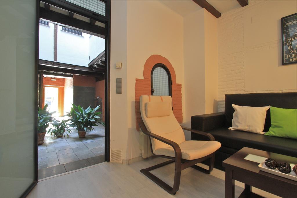 Apartamentos Inside Alhacaba Гранада Номер фото