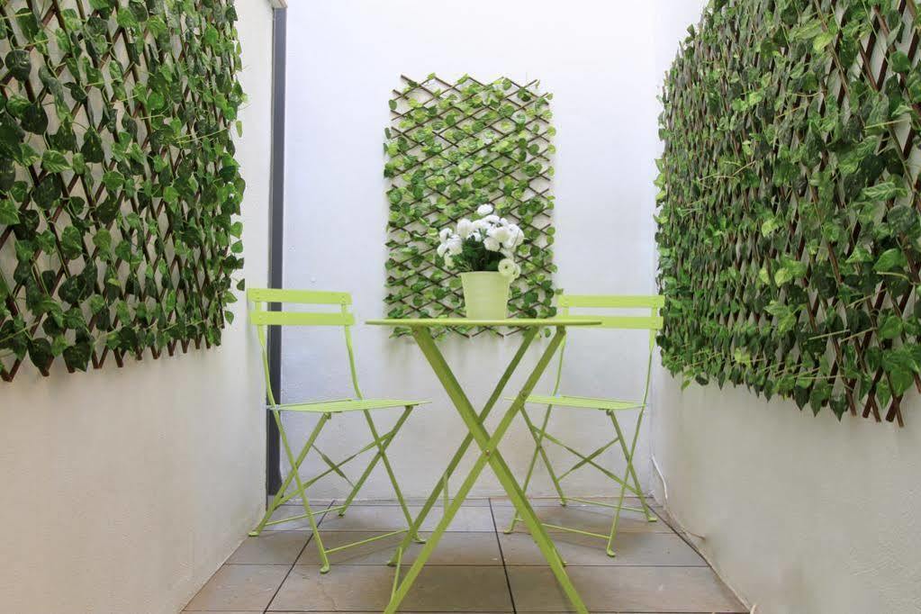 Apartamentos Inside Alhacaba Гранада Экстерьер фото